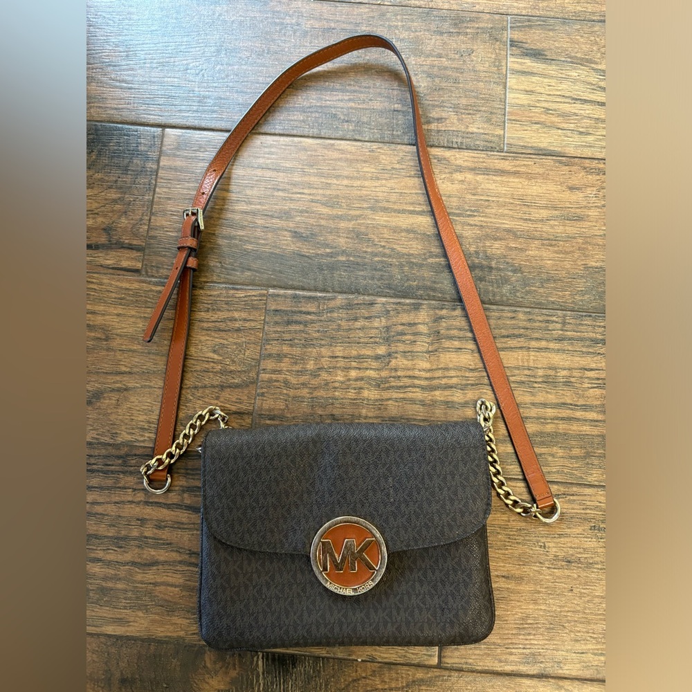 Michael Kors Cross Body bag